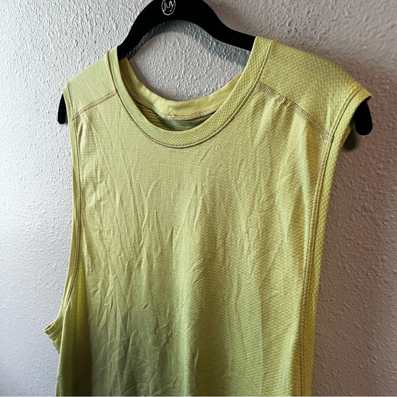 Lululemon Mens Metal Vent Tech Tank Green - Picture 5 of 6